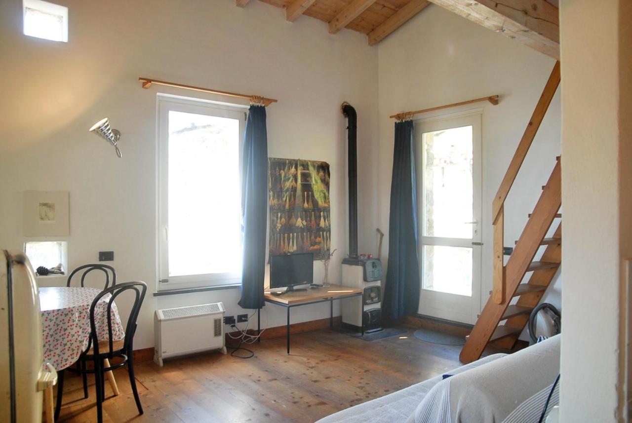 Cottage La Torre Del Pittore Бонассола Экстерьер фото
